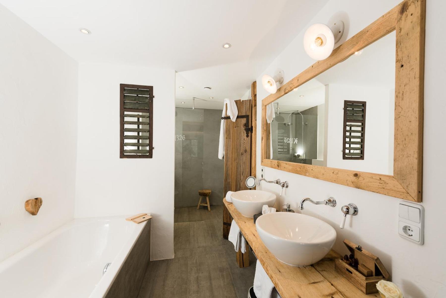 & Gourmetwirtshaus Kirchenwirt Seit 1326 Hotel
