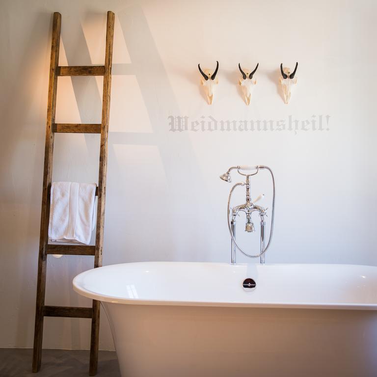 & Gourmetwirtshaus Kirchenwirt Seit 1326 Hotel Leogang